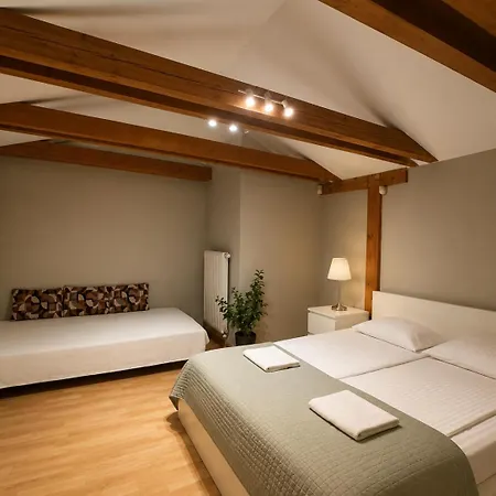 Florianska Penthouse Delux 아파트 *