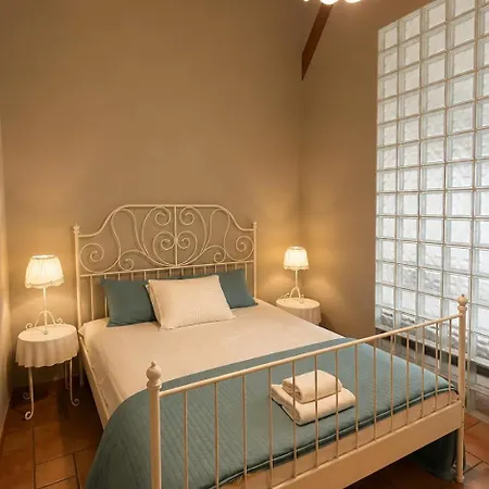 Florianska Penthouse Delux Apartment Krakau
