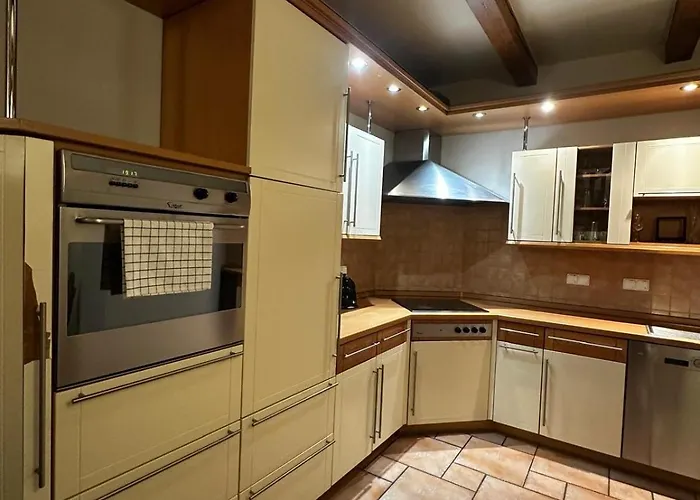 Florianska Penthouse Delux דירה